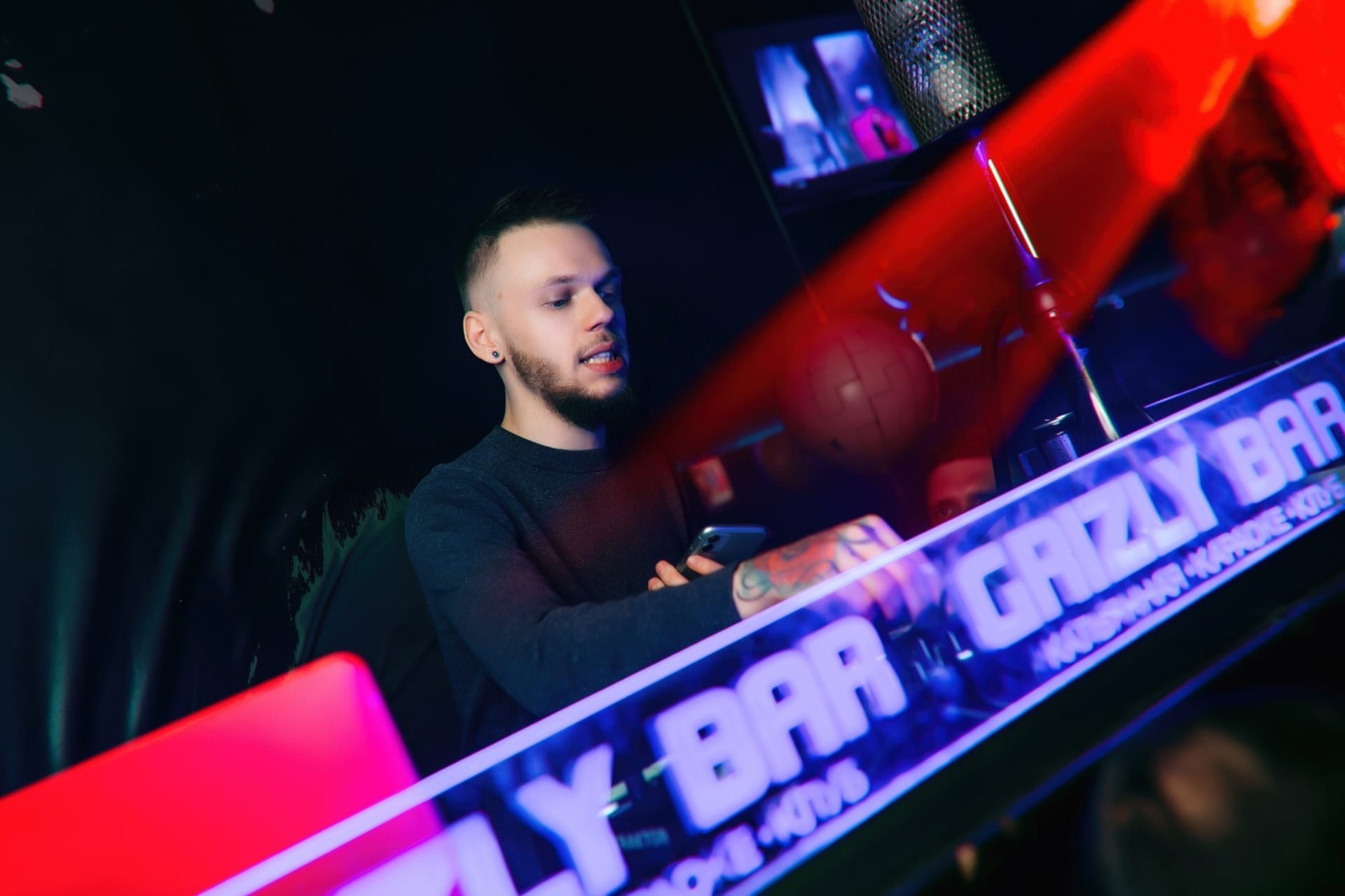 Макс Сергеев - DJ МАКС ОН - Фото №5 от Otmechaem.Events